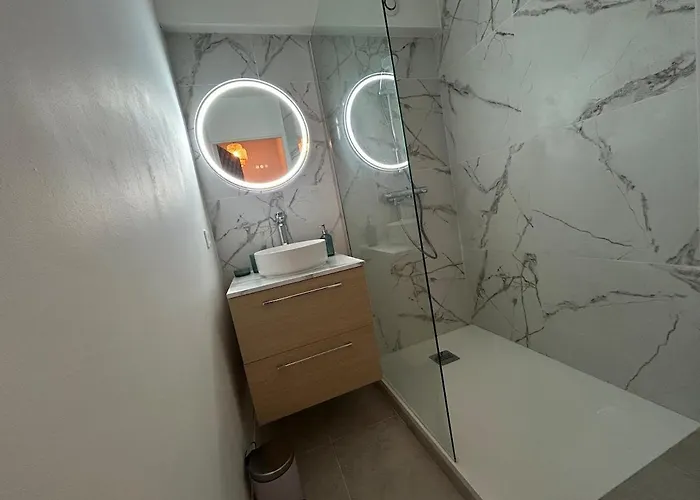 Lägenhet Studio Renove - Balcon, Parking & Velos Inclus *